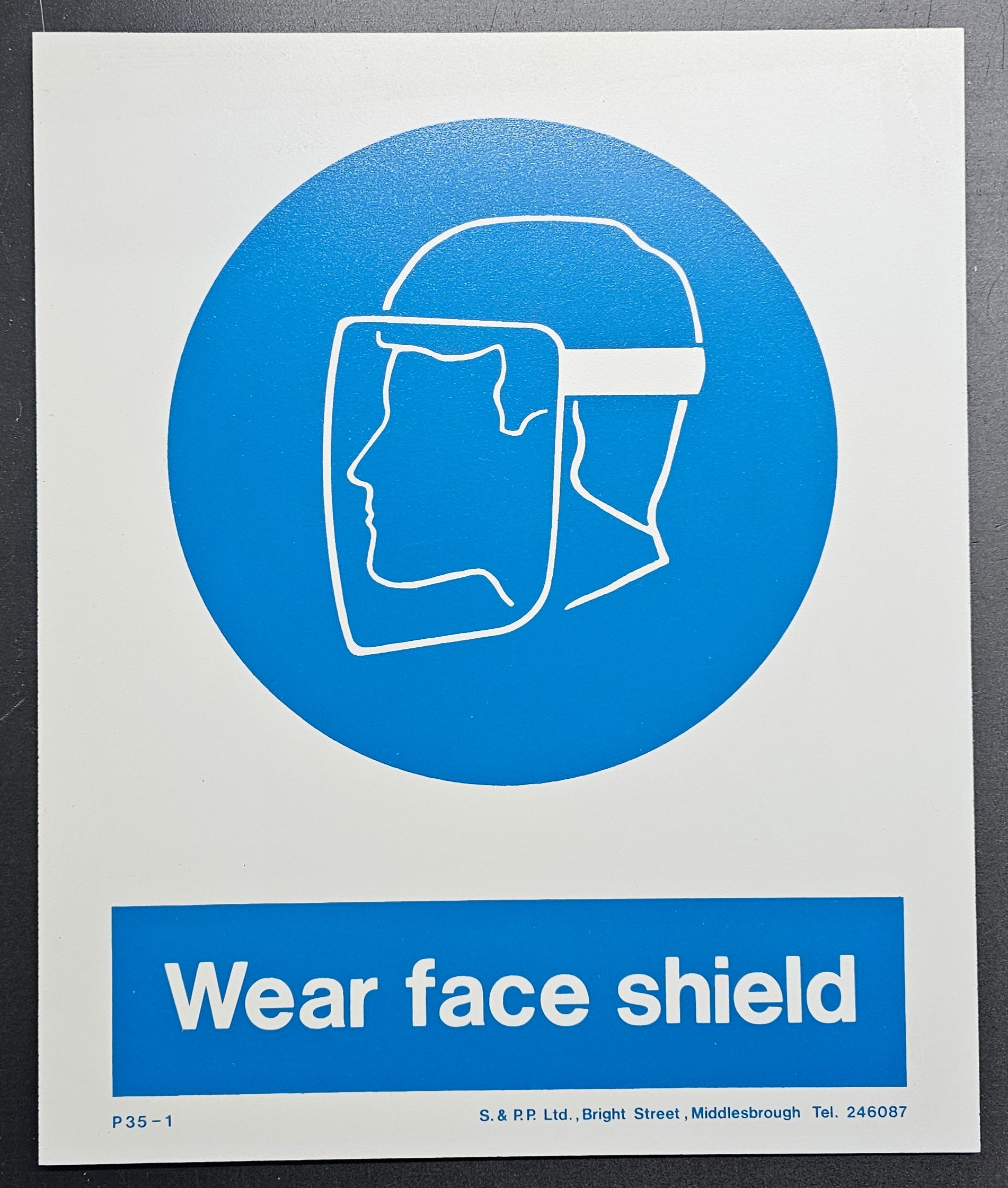 142. WEAR FACE SHEILD (PVC BOARD)
