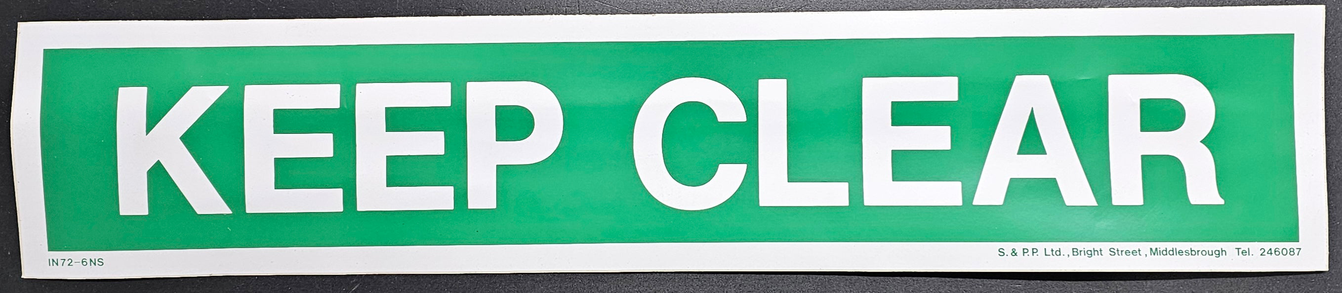 175. KEEP CLEAR (STICKER)
