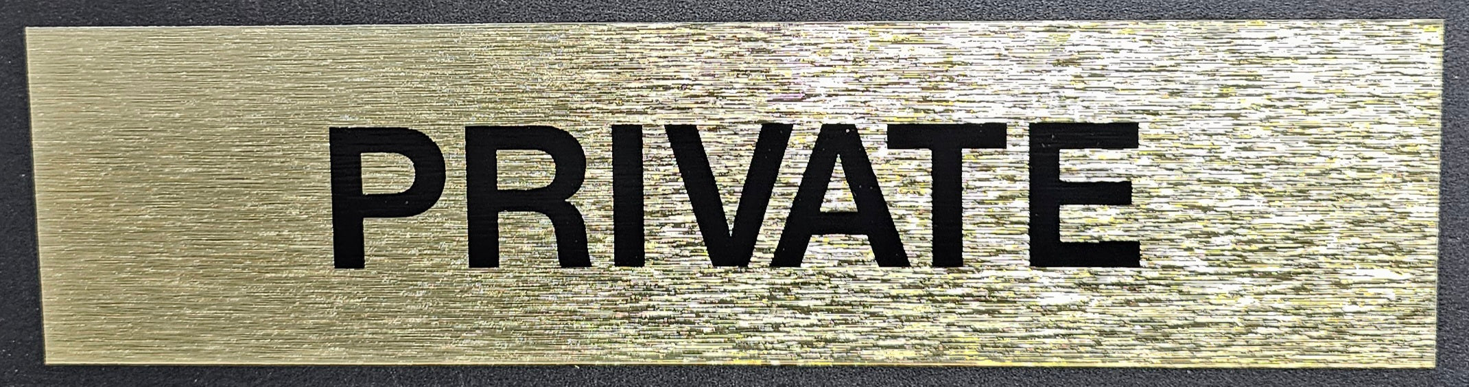 207. PRIVATE (STICKER)