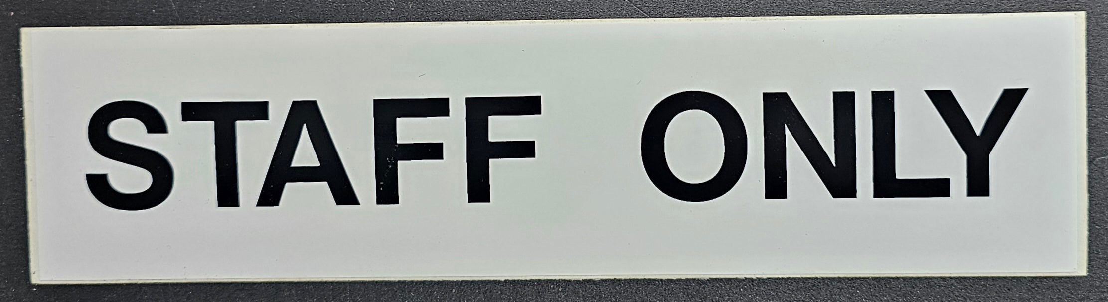 214. STAFF ONLY (STICKER)