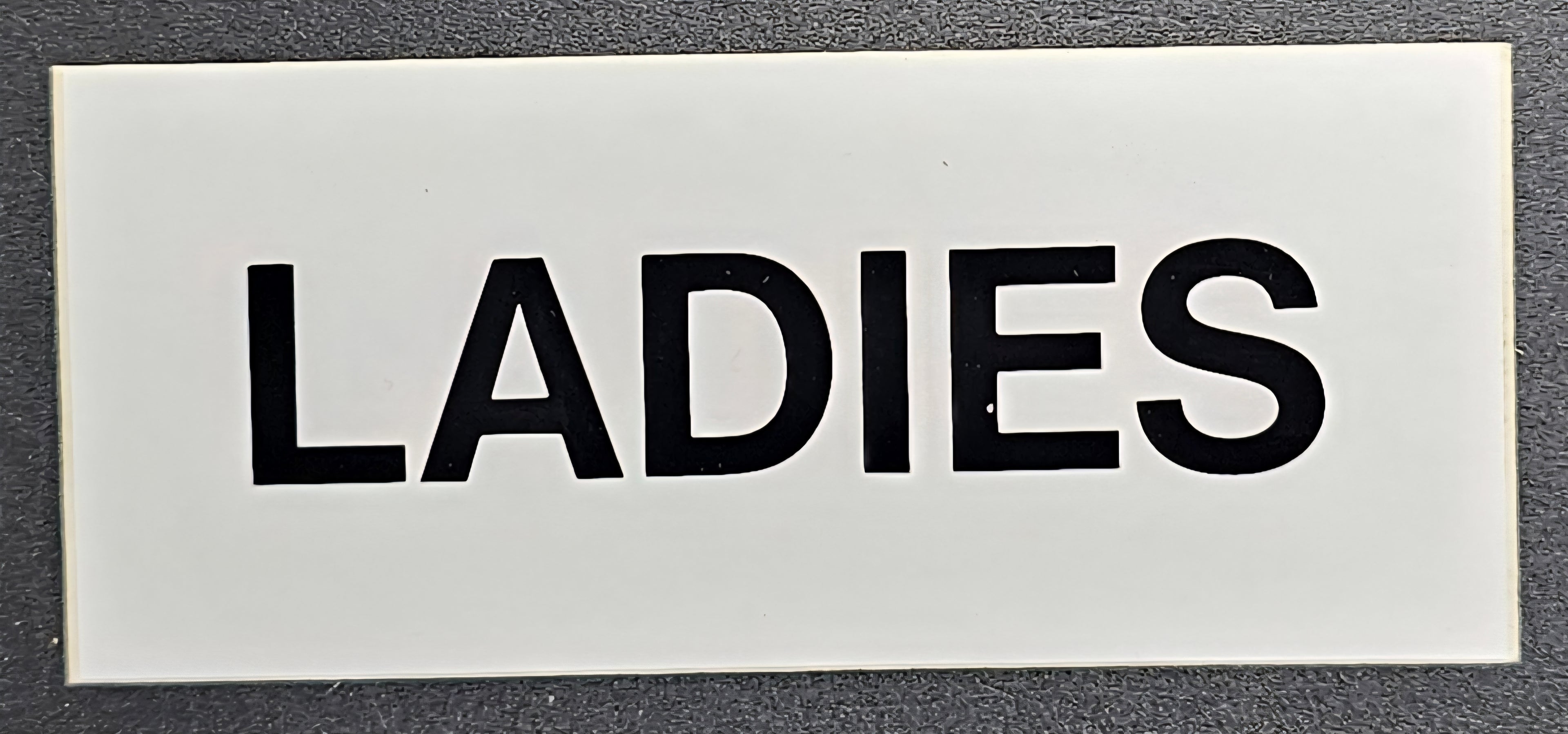 236. LADIES (STICKER)
