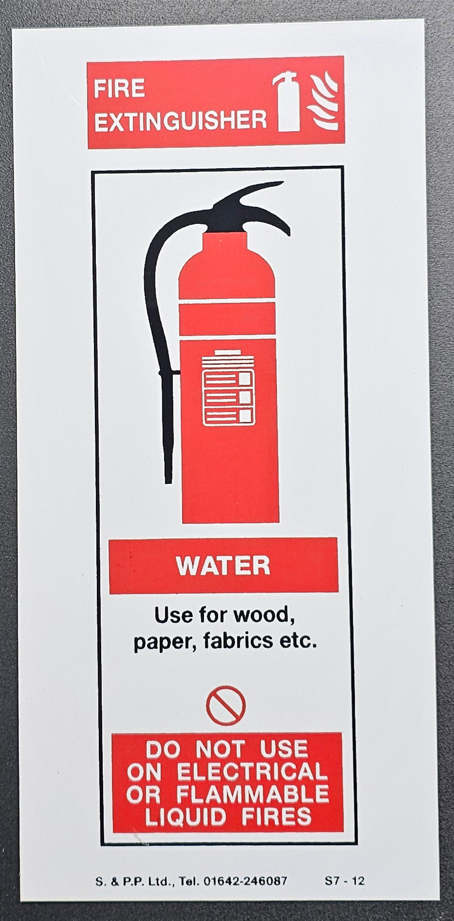 35. FIRE EXTINGUISHER WATER (ACRYLIC)