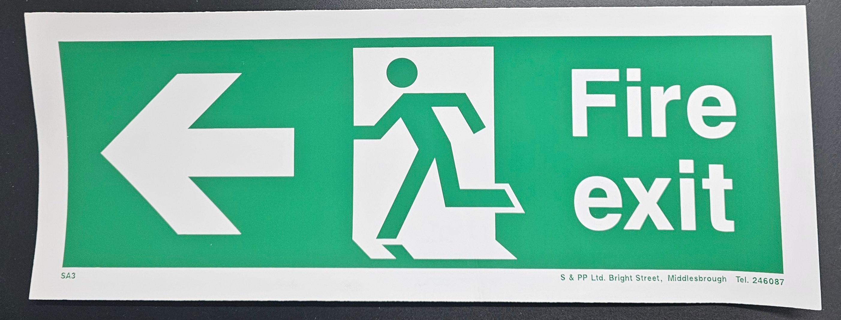 70. FIRE EXIT (arrow left) (STICKER)